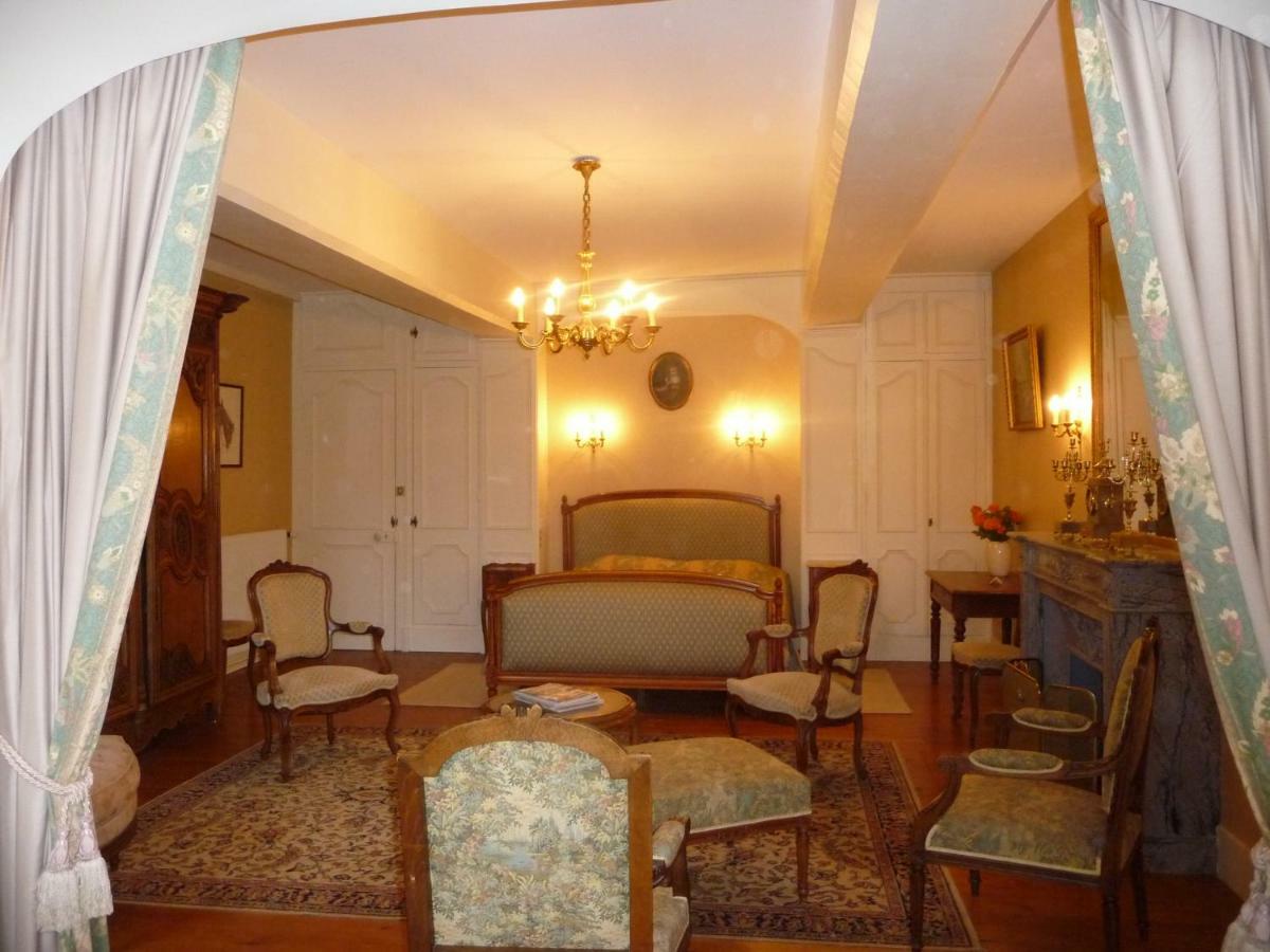 Manoir De Sens Frühstückspension *